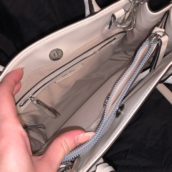 BRAND NEW Nine West snakeskin handbag. 🐍 - Picture 6 of 8